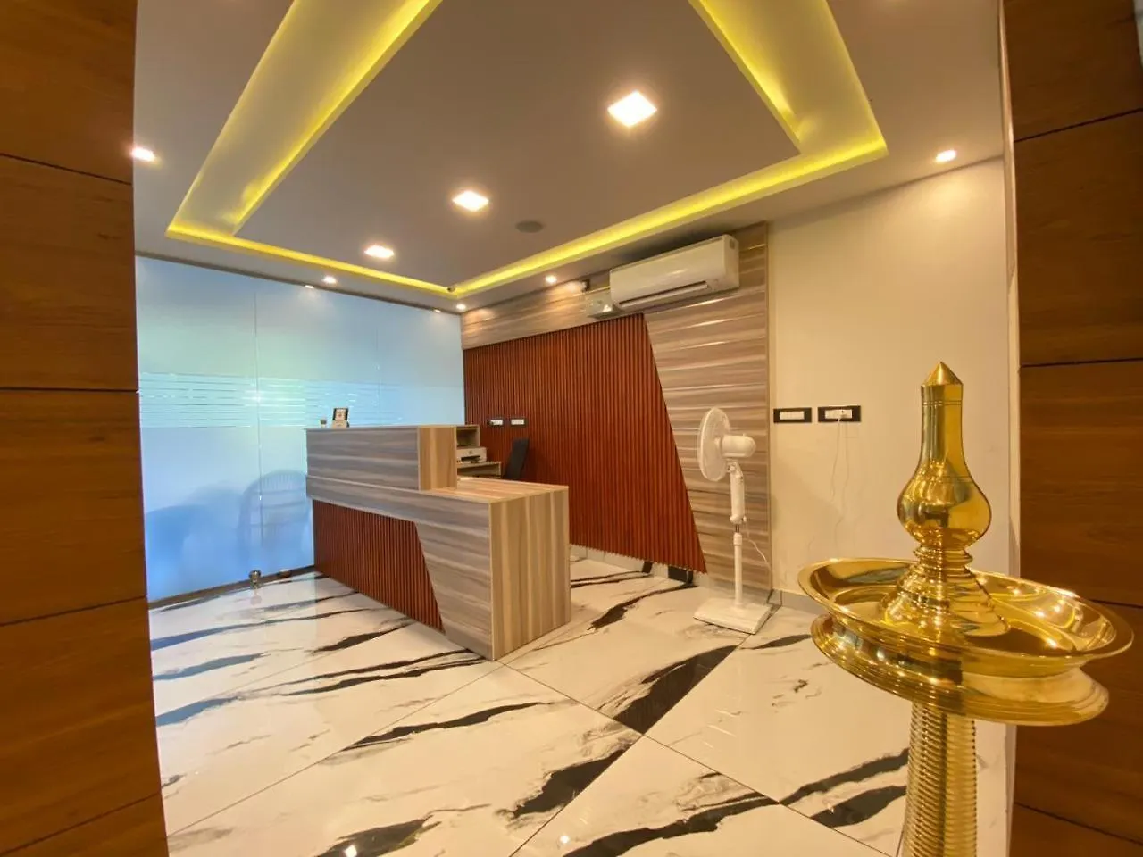 Grand Residency & Resort Varkala 0*,