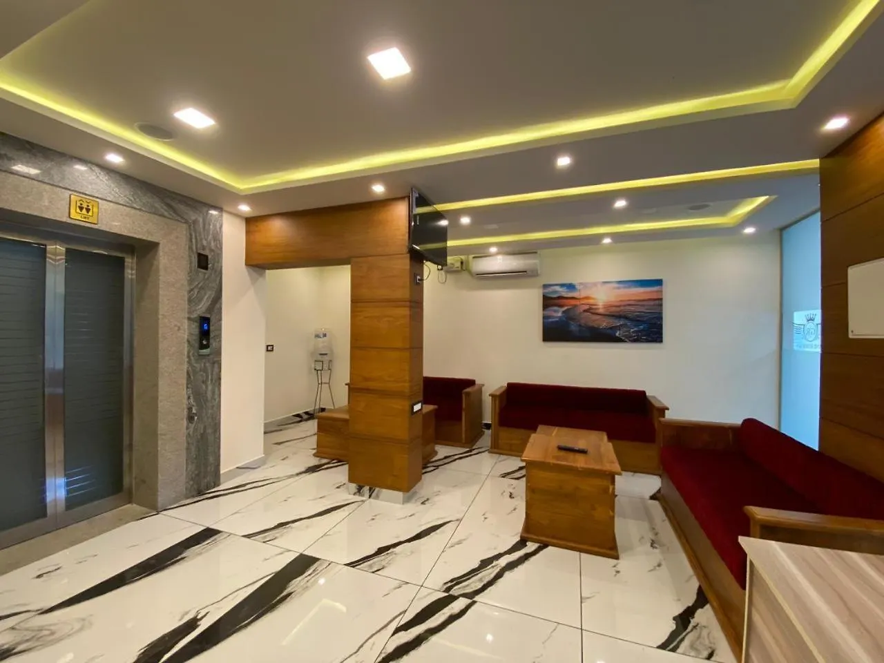Hotel Grand Residency & Resort Varkala