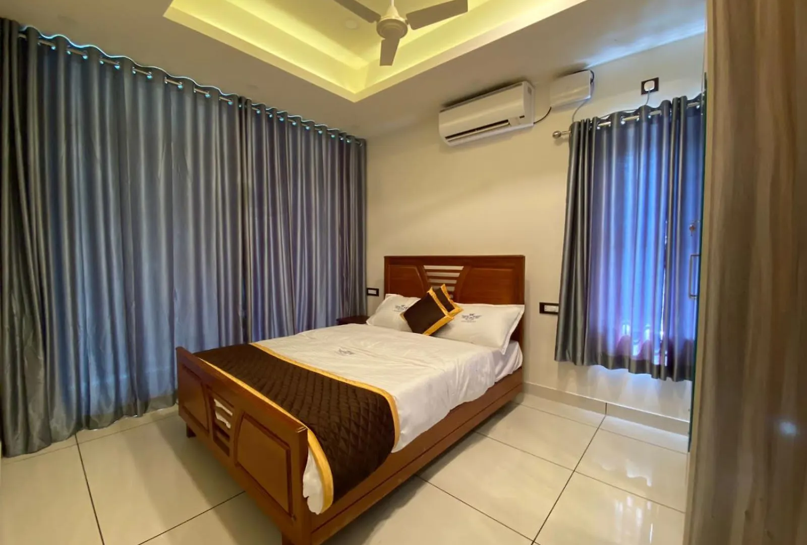 Hotel Grand Residency & Resort Varkala India